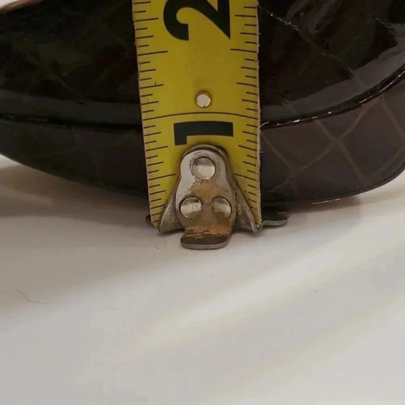 Joan & David DV Flipp brown crocodile platform heels - Picture 8 of 9